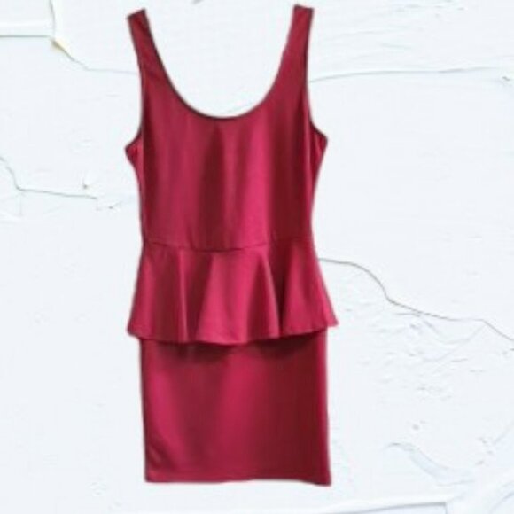 Ambiance Red Dress with Ruffle Evening Wear in Size Medium - NWT - Picture 1 of 3